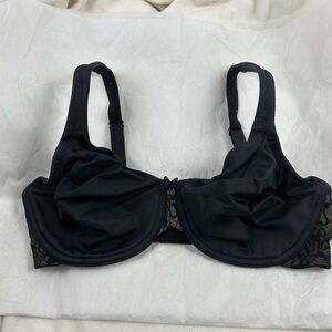Lunaire Black Underwire Bra with Heart Lace Detail and Wider Straps 36DD